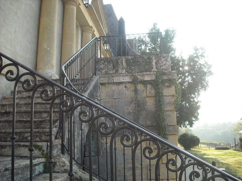 Chateau Les Merles Et Ses Villas ムレディエ エクステリア 写真