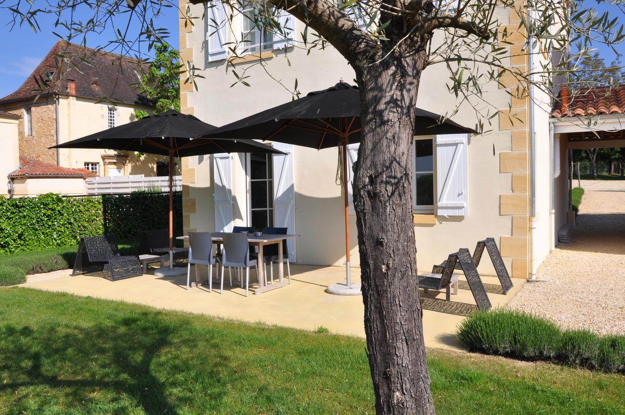 Chateau Les Merles Et Ses Villas ムレディエ エクステリア 写真