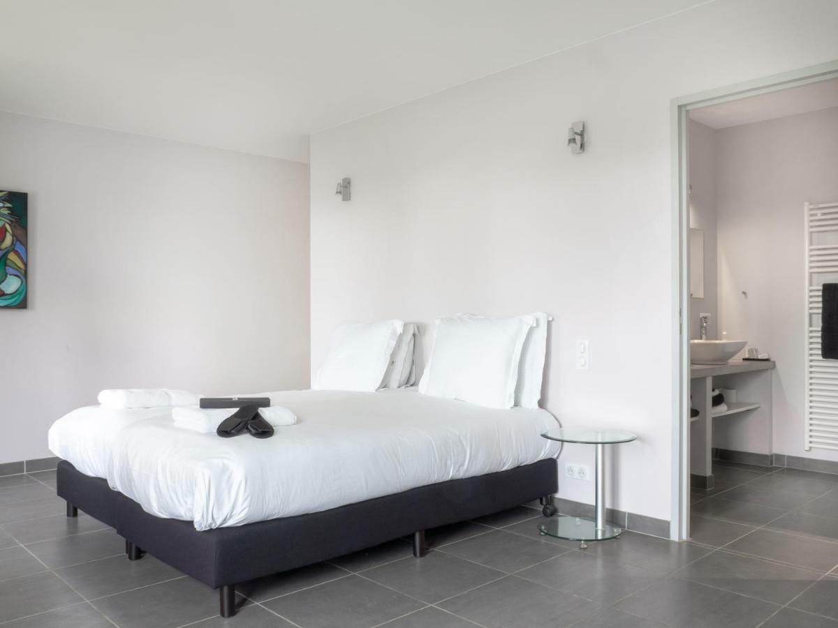 Chateau Les Merles Et Ses Villas ムレディエ エクステリア 写真