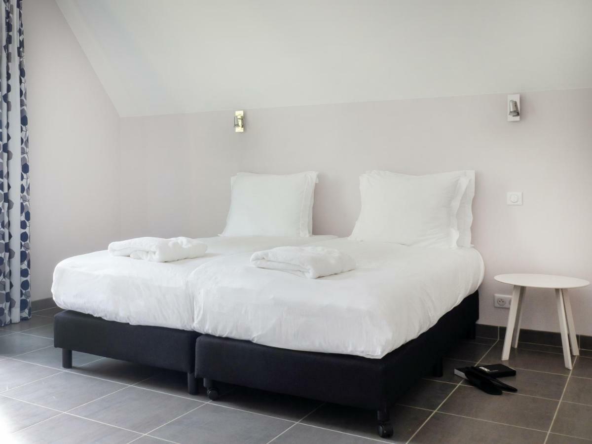 Chateau Les Merles Et Ses Villas ムレディエ エクステリア 写真